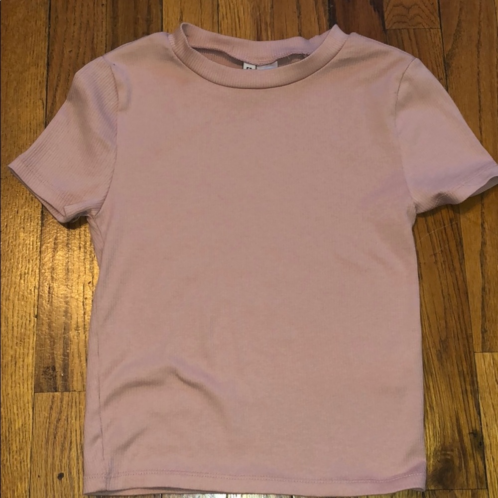 h&m light pink tee